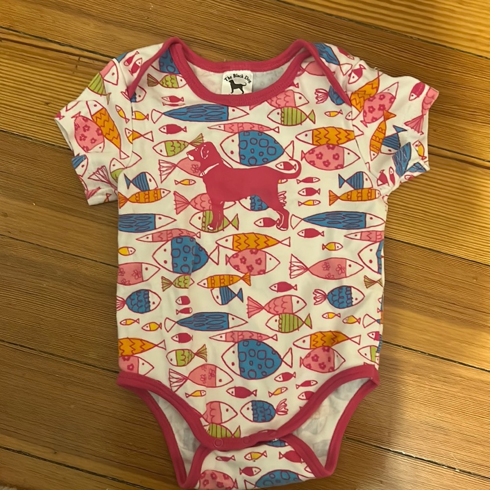 The Black Dog fish short sleeve onesie by Little Kids Zutano  12 month one piece